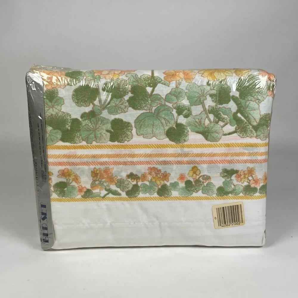 Vintage Marlborough Lustersoft 4 Piece Sheet Set Full Floral Bedding Made in USA